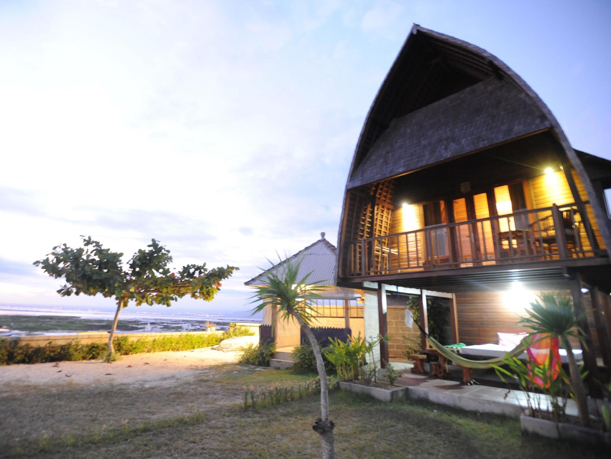 Suka Beach Bungalow レンボンガン島 エクステリア 写真